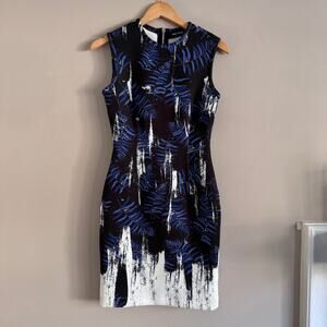 Yigal Azrouel Floral Print Scuba Shift Dress Blue and Black Size 4